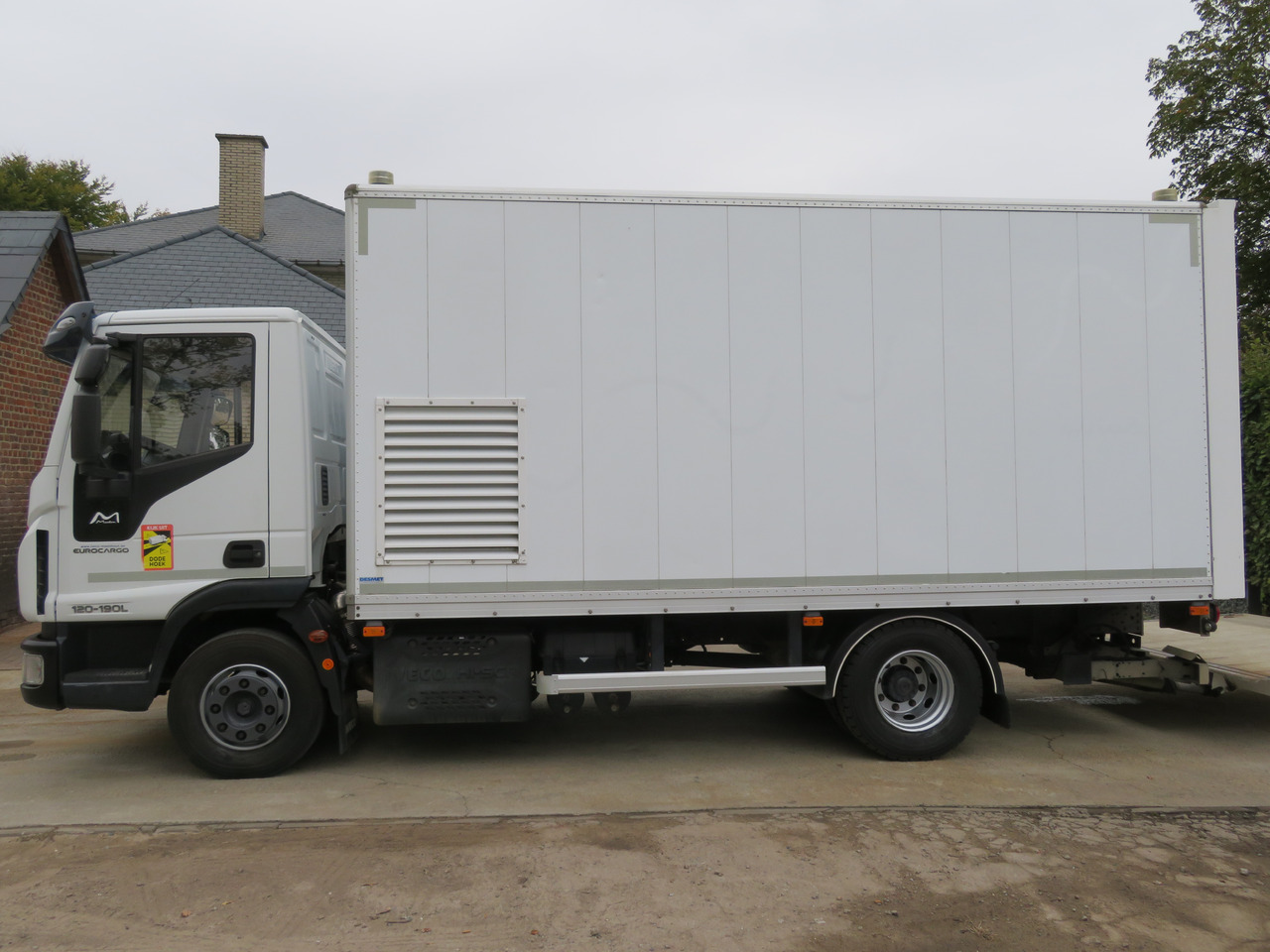 Iveco Eurocargo 120EL - Камион сандучар: слика 4 Iveco Eurocargo 120EL - Камион сандучар: слика 4