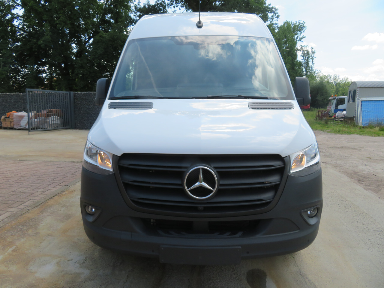 MERCEDES-BENZ Sprinter 317cdi - A2H2 - Комбе: слика 2 MERCEDES-BENZ Sprinter 317cdi - A2H2 - Комбе: слика 2