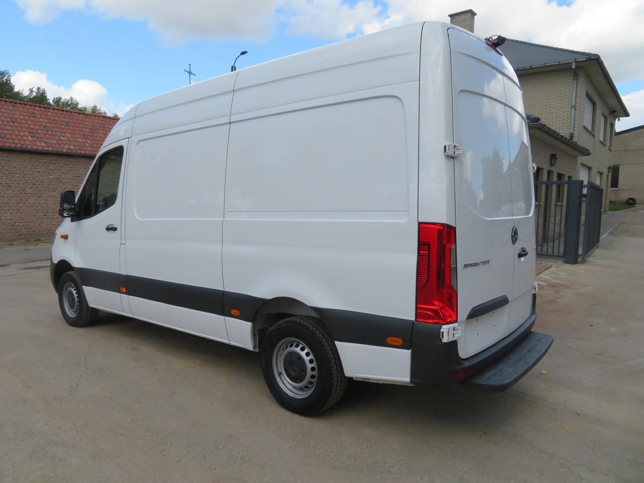 Mercedes-Benz Sprinter 317cdi - A2H2 - Комбе: слика 5 Mercedes-Benz Sprinter 317cdi - A2H2 - Комбе: слика 5
