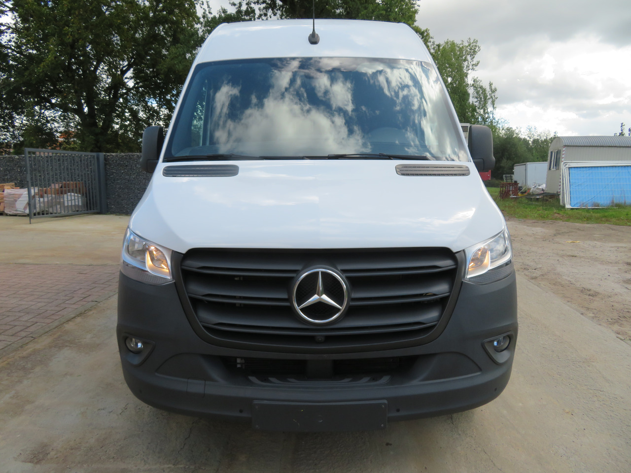 Mercedes-Benz Sprinter 317cdi - A2H2 - Комбе: слика 2 Mercedes-Benz Sprinter 317cdi - A2H2 - Комбе: слика 2