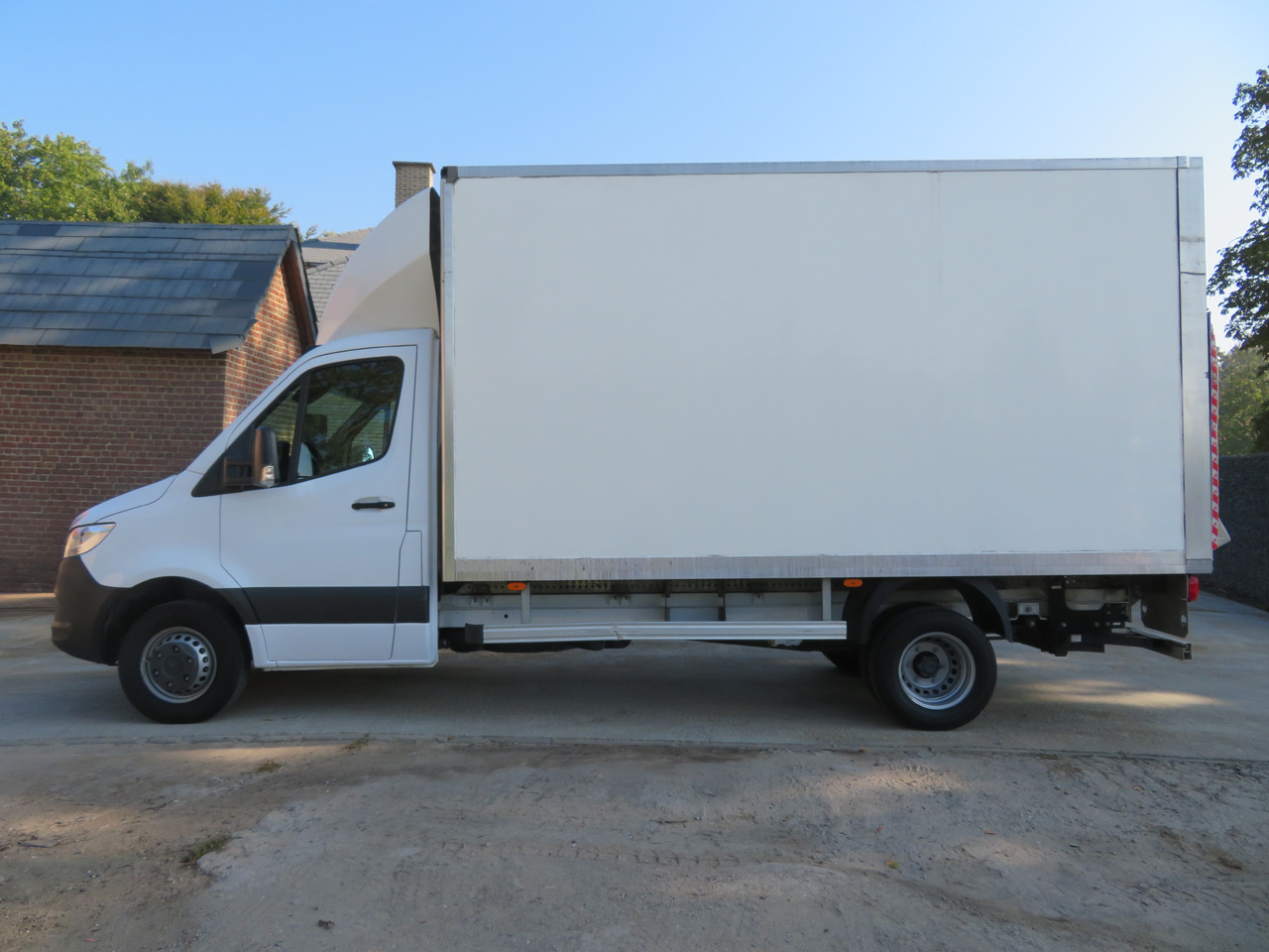 Mercedes-Benz Sprinter - 515cdi 8G-Tronic - bak klep - Комбе фургон: слика 4 Mercedes-Benz Sprinter - 515cdi 8G-Tronic - bak klep - Комбе фургон: слика 4