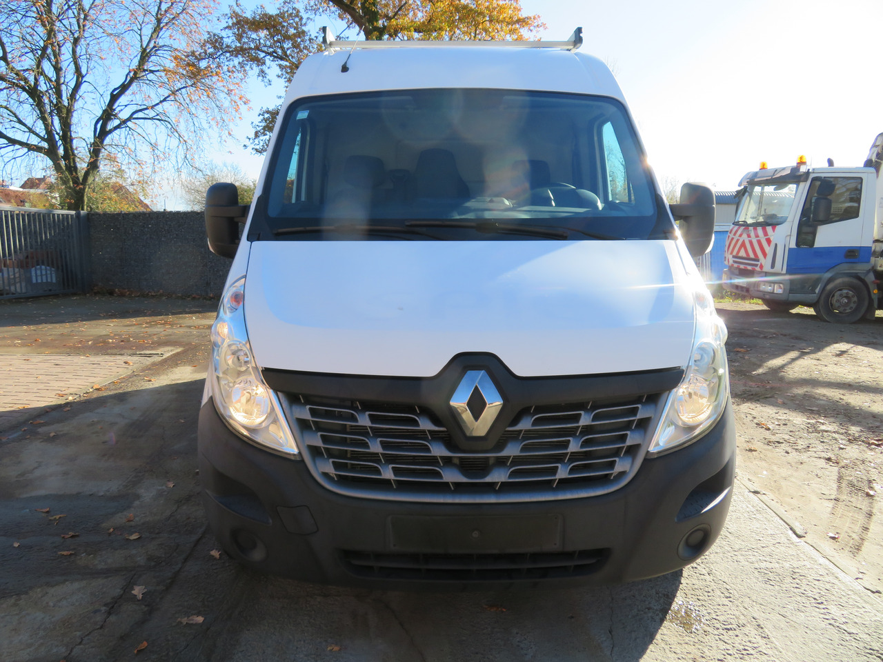 Renault Master 2.3dCi - L2H2 - Товарно комбе: слика 2 Renault Master 2.3dCi - L2H2 - Товарно комбе: слика 2