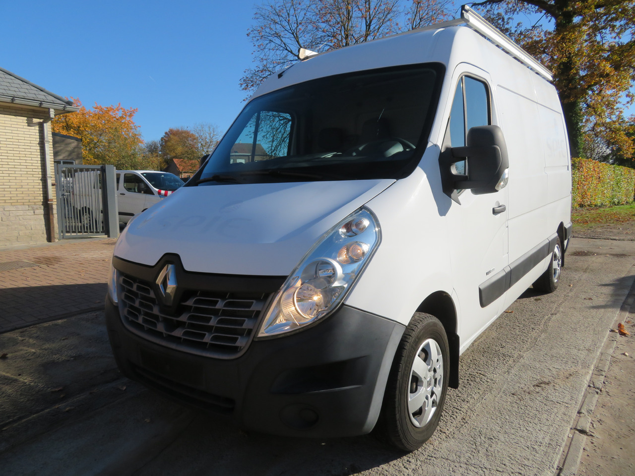 Renault Master 2.3dCi - L2H2 - Товарно комбе: слика 3 Renault Master 2.3dCi - L2H2 - Товарно комбе: слика 3