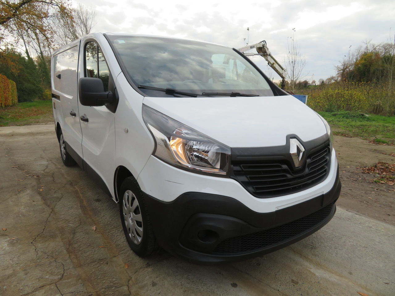 Renault Trafic 1.6dCi L1H1 - Мало комбе: слика 1 Renault Trafic 1.6dCi L1H1 - Мало комбе: слика 1