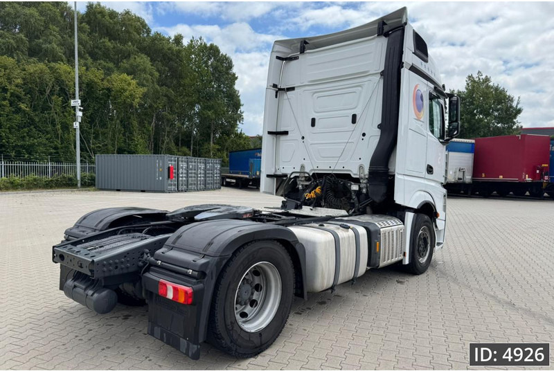 Mercedes-Benz Actros 1851 BigSpace, Euro 6, / Retarder / Standklima / 2 Tanks / BigSpace, Intarder - Камион влекач: слика 3 Mercedes-Benz Actros 1851 BigSpace, Euro 6, / Retarder / Standklima / 2 Tanks / BigSpace, Intarder - Камион влекач: слика 3