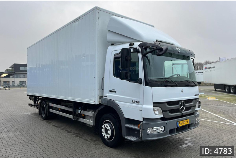 Mercedes-Benz Atego 1218 Day Cab, Euro 5, BDF / EPS automatic / standklima / DHOLLANDIA 2000KG - Транспортер на контејнер/ Камион со променливо тело: слика 4 Mercedes-Benz Atego 1218 Day Cab, Euro 5, BDF / EPS automatic / standklima / DHOLLANDIA 2000KG - Транспортер на контејнер/ Камион со променливо тело: слика 4
