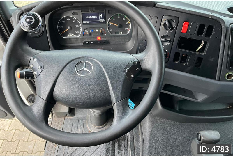 Транспортер на контејнер/ Камион со променливо тело Mercedes-Benz Atego 1218 Day Cab, Euro 5, BDF / EPS automatic / standklima / DHOLLANDIA 2000KG: слика 11