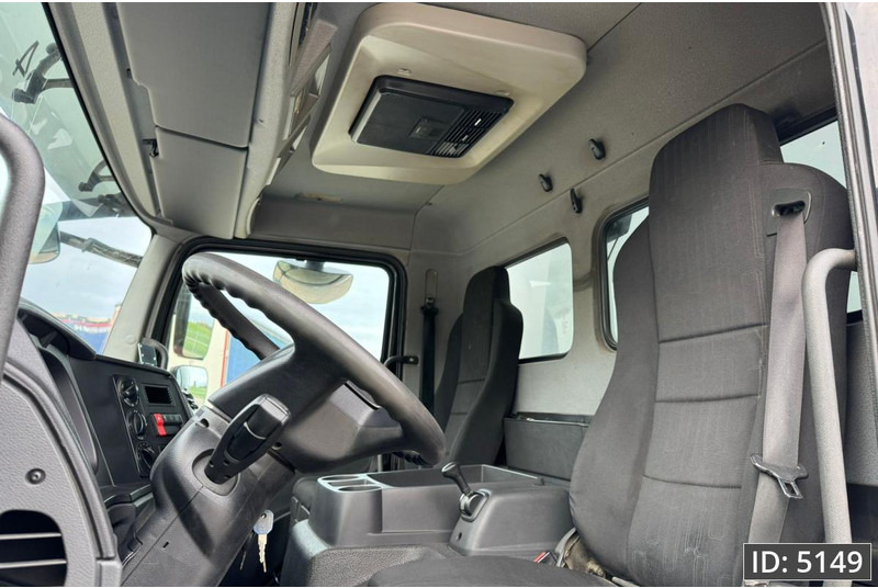 Mercedes-Benz Atego 816 Day Cab, Euro 6, BDF / Automatic / standklima / Hydraulic system - Транспортер на контејнер/ Камион со променливо тело: слика 5 Mercedes-Benz Atego 816 Day Cab, Euro 6, BDF / Automatic / standklima / Hydraulic system - Транспортер на контејнер/ Камион со променливо тело: слика 5