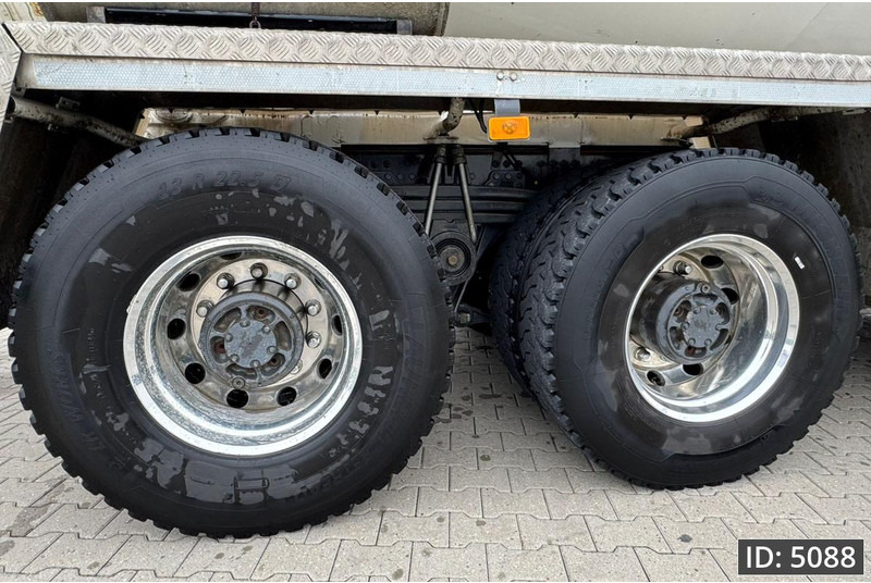 Renault C480 Day Cab, Euro 6, 8x4 / Full steel / 9m3 / TOP!! - Камион миксер за бетон: слика 5 Renault C480 Day Cab, Euro 6, 8x4 / Full steel / 9m3 / TOP!! - Камион миксер за бетон: слика 5