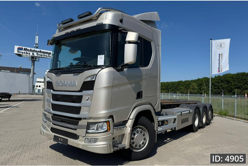 Scania R540 Topline, Euro 6, / 8x4 / Lift axle / frame 7.4 m - Камион со кабинска шасија: слика 1 Scania R540 Topline, Euro 6, / 8x4 / Lift axle / frame 7.4 m - Камион со кабинска шасија: слика 1