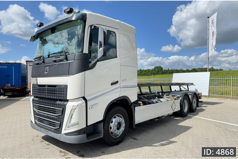 Volvo FH 500 Globetrotter, Euro 6, / 6x2 / Hydraulic body / frame 7.4 m / Tail lift - Транспортер на контејнер/ Камион со променливо тело: слика 1 Volvo FH 500 Globetrotter, Euro 6, / 6x2 / Hydraulic body / frame 7.4 m / Tail lift - Транспортер на контејнер/ Камион со променливо тело: слика 1