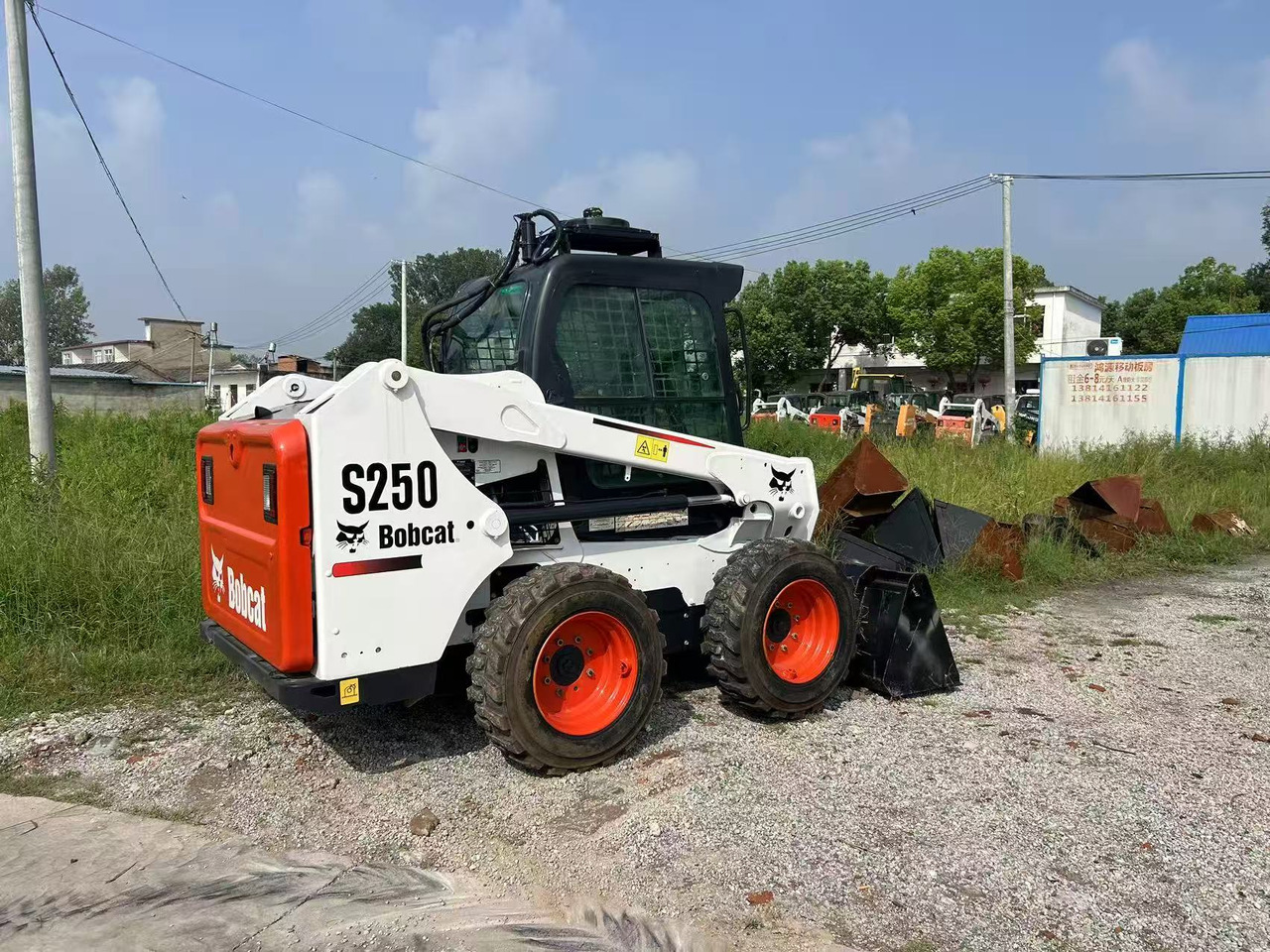 BOBCAT Skid Steer Loader S250 New Condition Hours True - Компактен натоварувач: слика 1 BOBCAT Skid Steer Loader S250 New Condition Hours True - Компактен натоварувач: слика 1