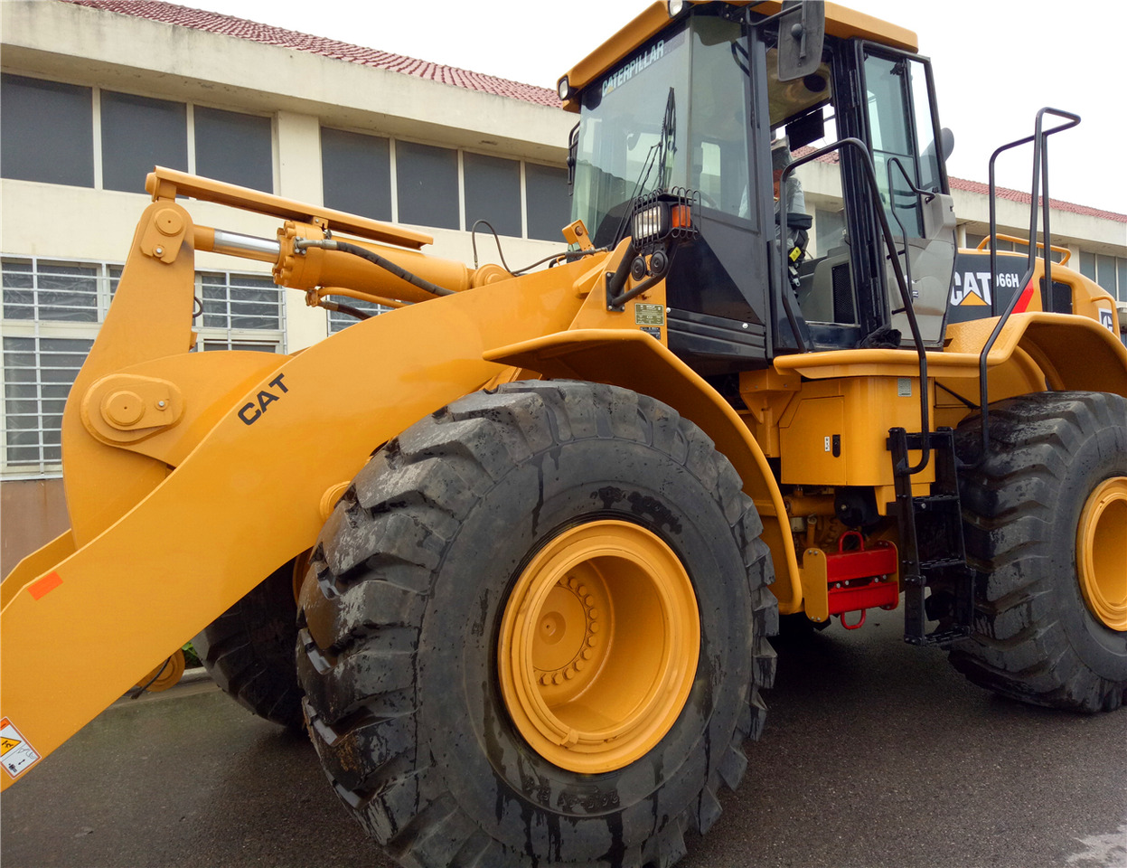 CAT Wheel Loader CAT 980F - Натоварувач на тркала: слика 4 CAT Wheel Loader CAT 980F - Натоварувач на тркала: слика 4