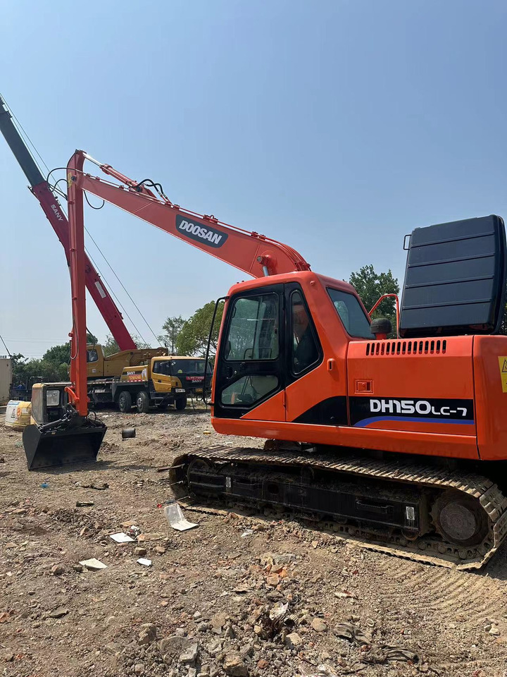 DOOSAN DH150LC-7 Extended arm crawler excavator - Багер гасеничар: слика 1 DOOSAN DH150LC-7 Extended arm crawler excavator - Багер гасеничар: слика 1