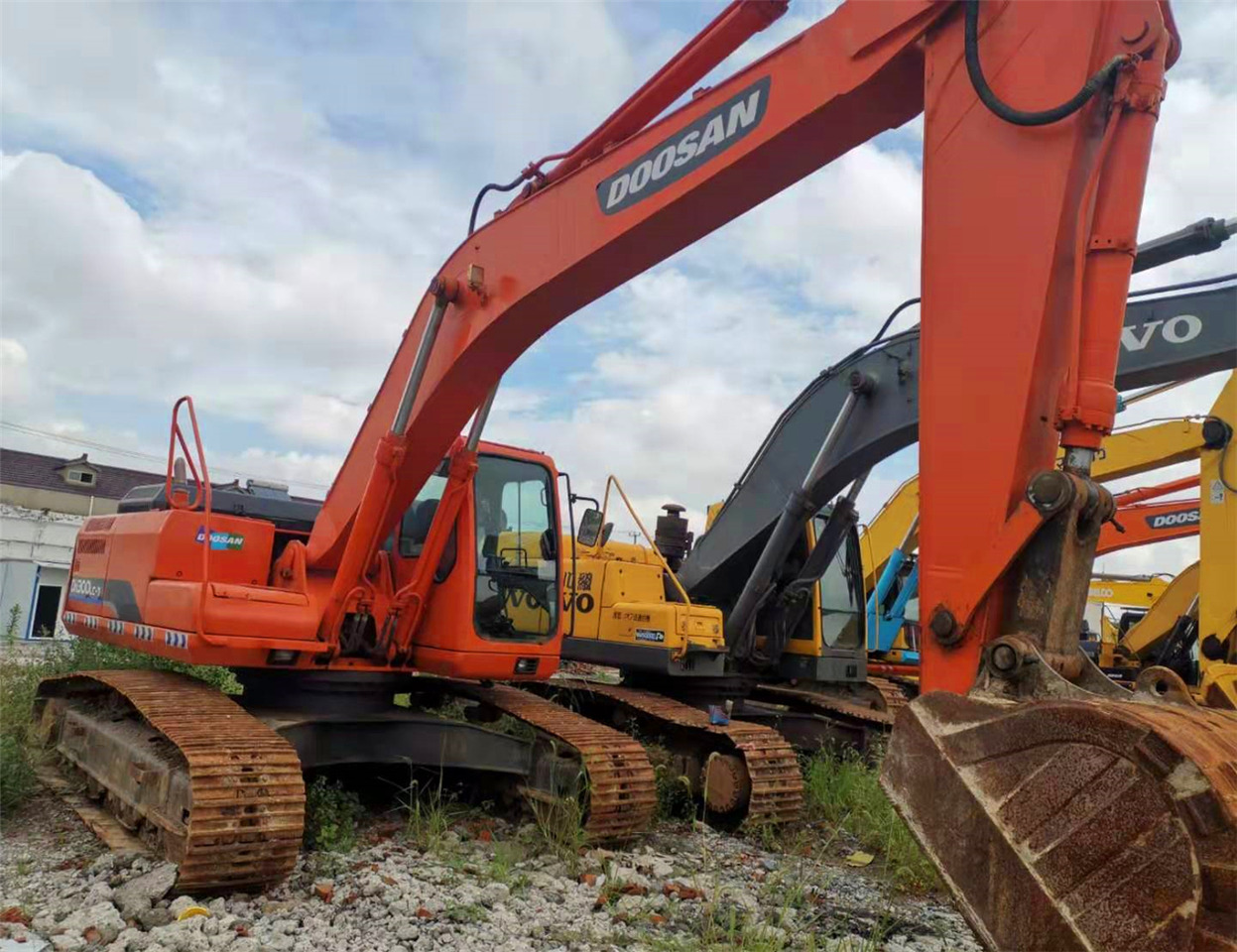 DOOSAN Excavator DH300 Click Here for Discount - Багер: слика 2 DOOSAN Excavator DH300 Click Here for Discount - Багер: слика 2