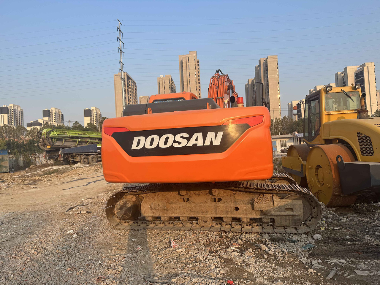Doosan Mini Excavator DX220 - Мини багер: слика 5 Doosan Mini Excavator DX220 - Мини багер: слика 5