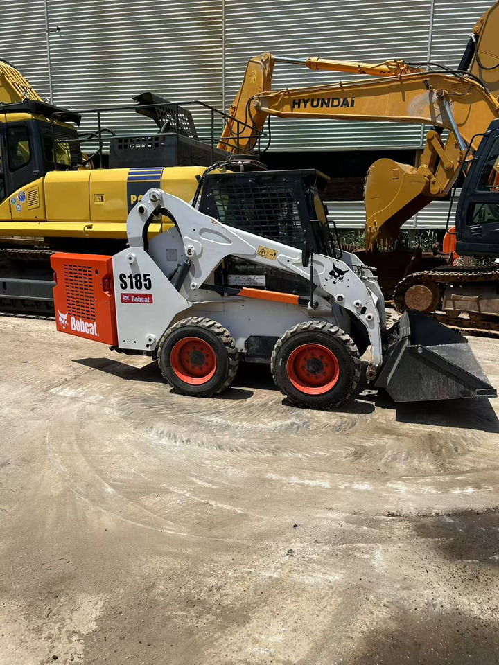 BOBCAT Skid Steer Loader S185 - Градежна машина: слика 3 BOBCAT Skid Steer Loader S185 - Градежна машина: слика 3