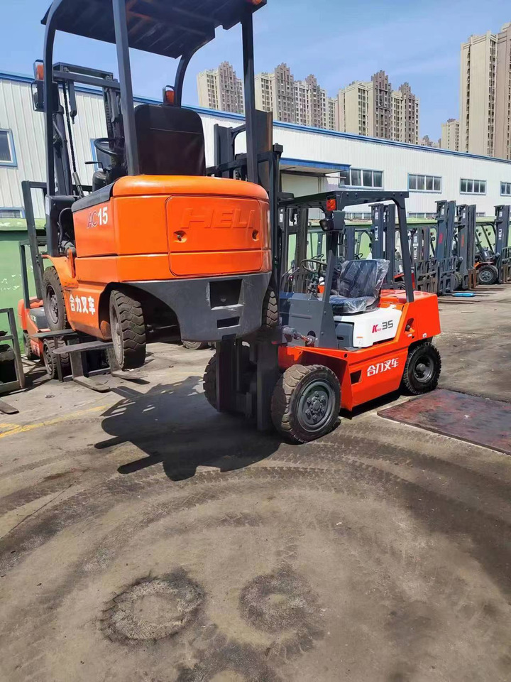 HELI 3.5Ton Forklift Click Here for Discount - Дизел вилушкар: слика 2 HELI 3.5Ton Forklift Click Here for Discount - Дизел вилушкар: слика 2