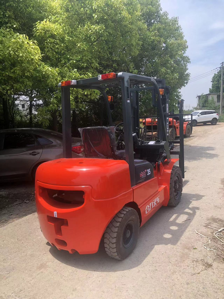 HELI 3.5ton Forklift Click here for Discount - Дизел вилушкар: слика 1 HELI 3.5ton Forklift Click here for Discount - Дизел вилушкар: слика 1