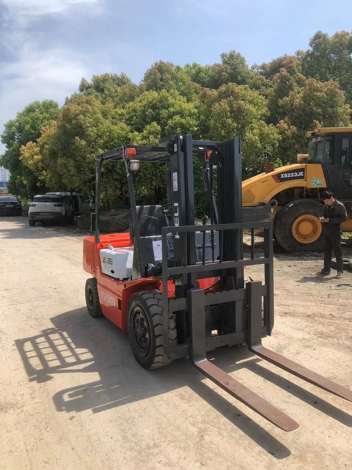 HELI K35 Forklift Click Here for Discount - Дизел вилушкар: слика 5 HELI K35 Forklift Click Here for Discount - Дизел вилушкар: слика 5