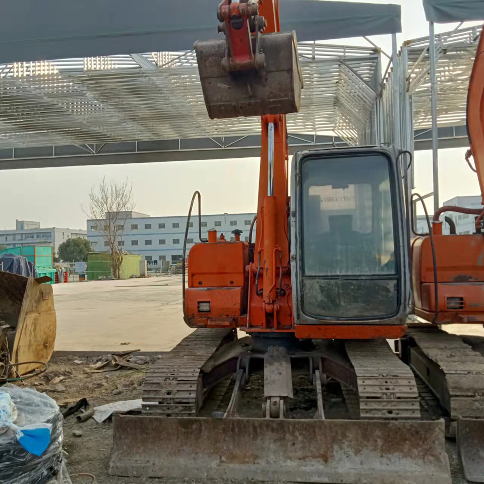 HITACHI EX60-5 - Багер гасеничар: слика 3 HITACHI EX60-5 - Багер гасеничар: слика 3