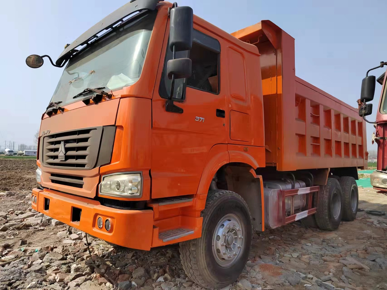 HOWO Dump Truck 6*4 371 Click Here for Discount - Кипер: слика 1 HOWO Dump Truck 6*4 371 Click Here for Discount - Кипер: слика 1
