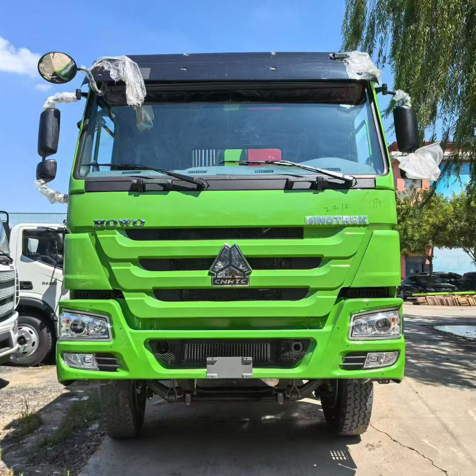 HOWO Garbage Truck Click Here for Discount - Камион за ѓубре: слика 2 HOWO Garbage Truck Click Here for Discount - Камион за ѓубре: слика 2