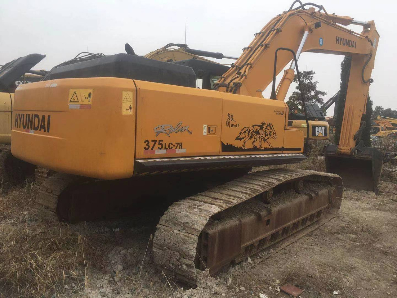 HYUNDAI R375-7H - Багер гасеничар: слика 2 HYUNDAI R375-7H - Багер гасеничар: слика 2