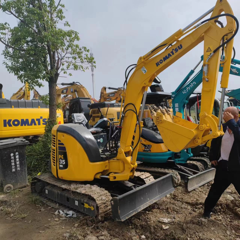 KOMATSU Mini Excavator Pc 35 - Мини багер: слика 2 KOMATSU Mini Excavator Pc 35 - Мини багер: слика 2