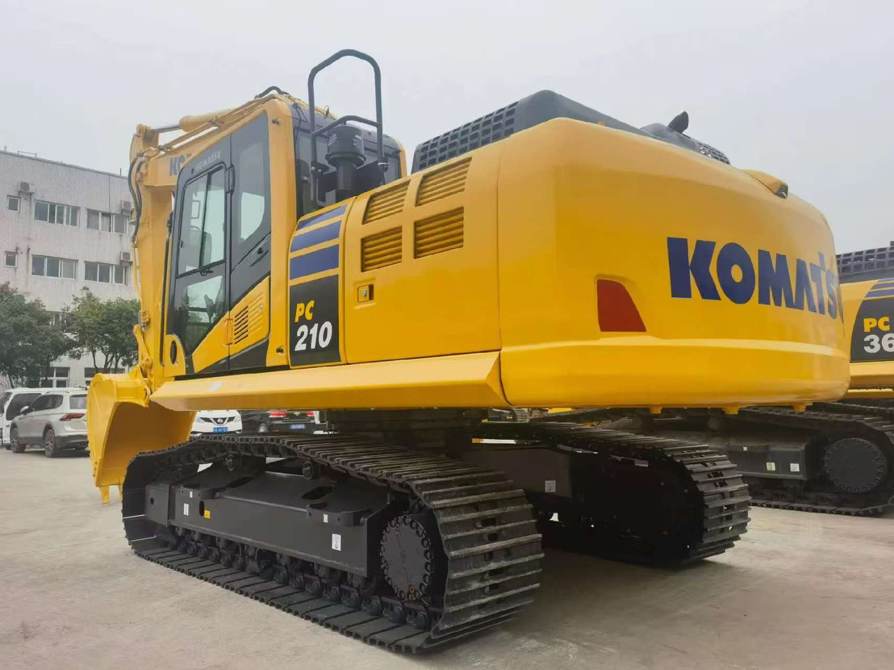 KOMATSU PC210 - Багер гасеничар: слика 2 KOMATSU PC210 - Багер гасеничар: слика 2