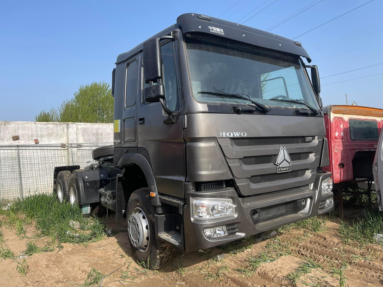 SINOTRUK HOWO 371 CLICK HERE FOR DISCOUNT - Камион влекач: слика 2 SINOTRUK HOWO 371 CLICK HERE FOR DISCOUNT - Камион влекач: слика 2