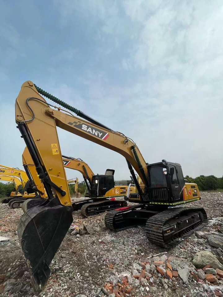 SANY SY235 Excavator Click for Discount - Багер: слика 2 SANY SY235 Excavator Click for Discount - Багер: слика 2