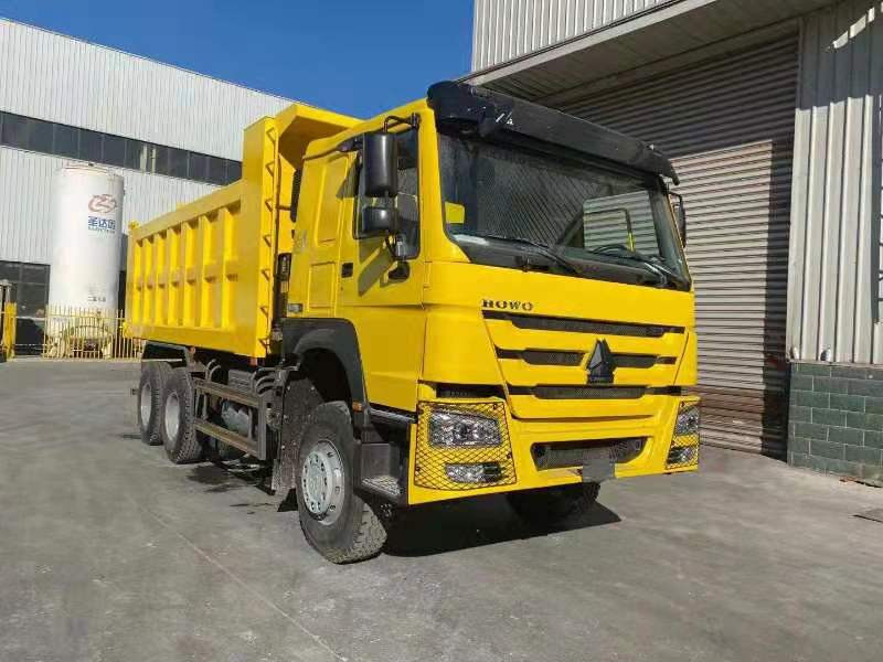 SINOTRUK HOWO 371 6X4 CLICK HERE FOR DISCOUNT - Кипер: слика 4 SINOTRUK HOWO 371 6X4 CLICK HERE FOR DISCOUNT - Кипер: слика 4