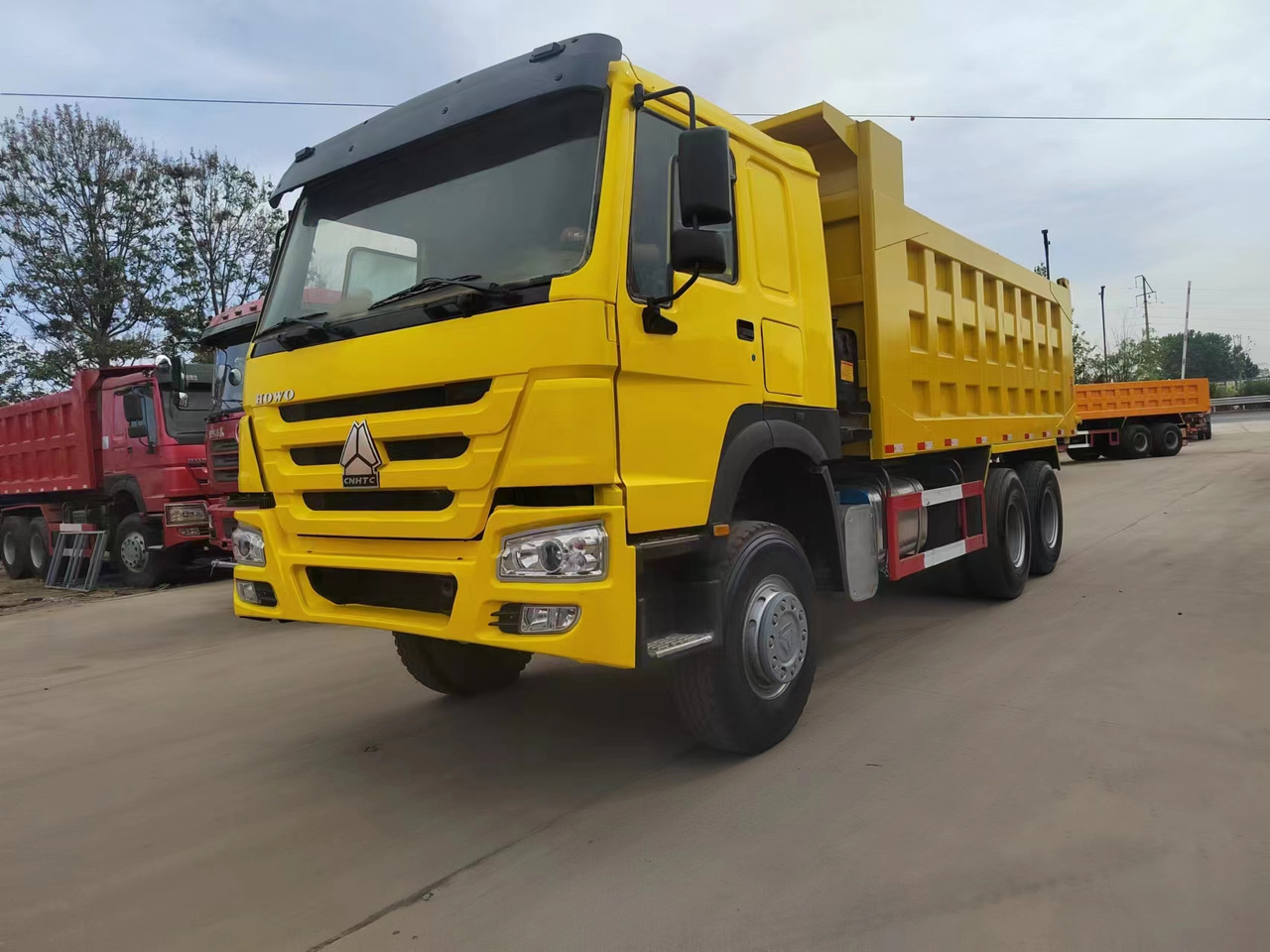 SINOTRUK HOWO 371 6X4 CLICK HERE FOR DISCOUNT - Кипер: слика 2 SINOTRUK HOWO 371 6X4 CLICK HERE FOR DISCOUNT - Кипер: слика 2