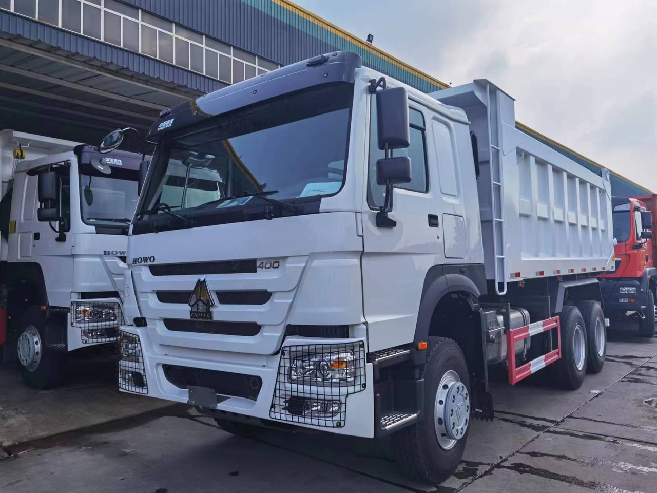 SINOTRUK HOWO 400HP Dump Truck New Brand Click for Discount - Кипер: слика 3 SINOTRUK HOWO 400HP Dump Truck New Brand Click for Discount - Кипер: слика 3