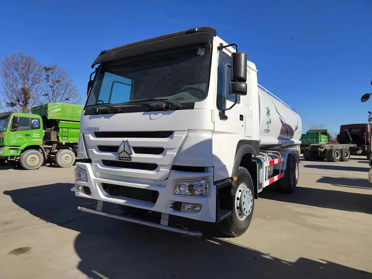 SINOTRUK HOWO Water Tanker CLICK HERE FOR DISCOUNT - Камион цистерна: слика 2 SINOTRUK HOWO Water Tanker CLICK HERE FOR DISCOUNT - Камион цистерна: слика 2