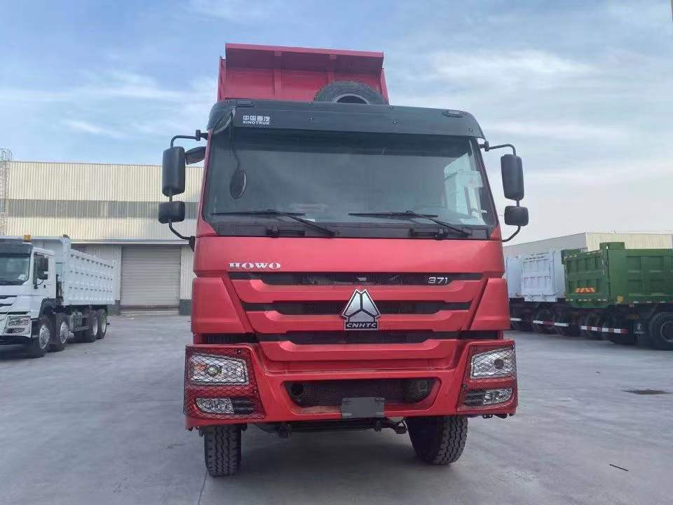 SINOTRUK Howo 371 6X4 click here for DISCOUNT - Кипер: слика 5 SINOTRUK Howo 371 6X4 click here for DISCOUNT - Кипер: слика 5