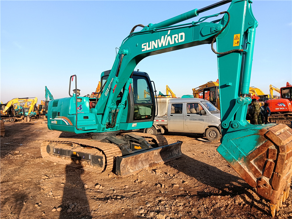 SUNWARD SWE90N - Багер гасеничар: слика 2 SUNWARD SWE90N - Багер гасеничар: слика 2