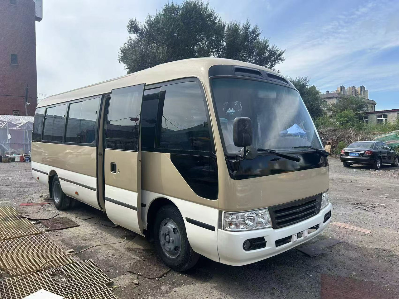 TOYOTA 1HZ CLICK HERE FOR DISCOUNT - Градски автобус: слика 2 TOYOTA 1HZ CLICK HERE FOR DISCOUNT - Градски автобус: слика 2