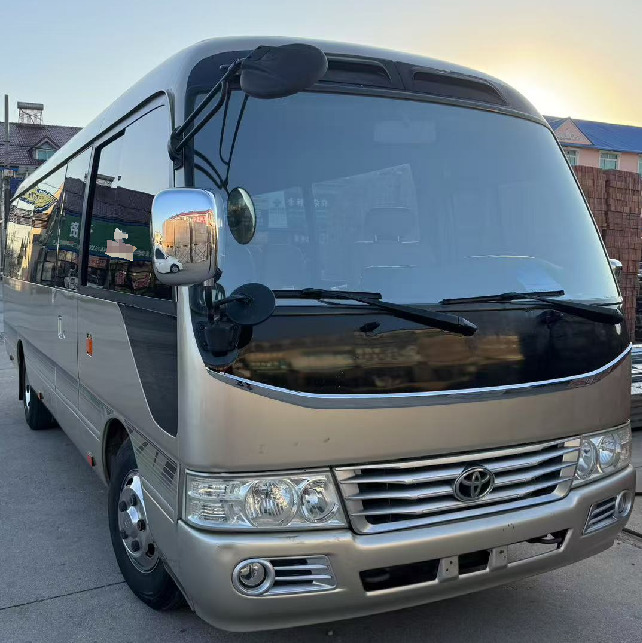 TOYOTA Bus 2022 Toyota Coaster 22-Seats Mini Bus - Минибус, Патничко комбе: слика 1 TOYOTA Bus 2022 Toyota Coaster 22-Seats Mini Bus - Минибус, Патничко комбе: слика 1