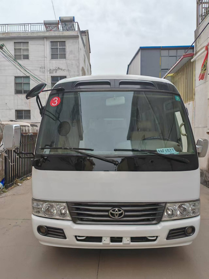 TOYOTA Mini Bus 27 Seats Low Km Click for Discount - Патнички вагон автобус: слика 1 TOYOTA Mini Bus 27 Seats Low Km Click for Discount - Патнички вагон автобус: слика 1