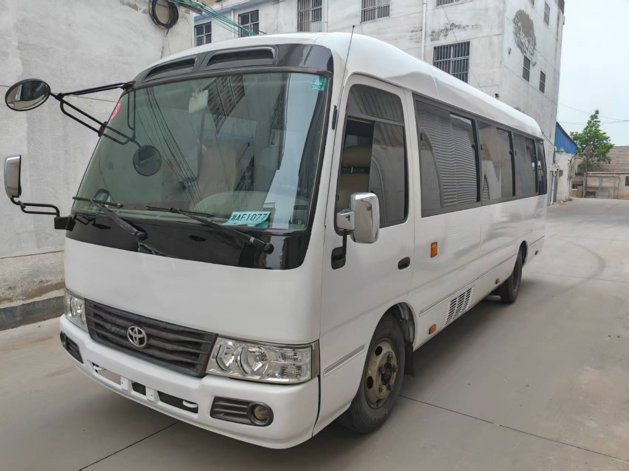 TOYOTA Mini Bus 27 Seats Low Km Click for Discount - Патнички вагон автобус: слика 3 TOYOTA Mini Bus 27 Seats Low Km Click for Discount - Патнички вагон автобус: слика 3