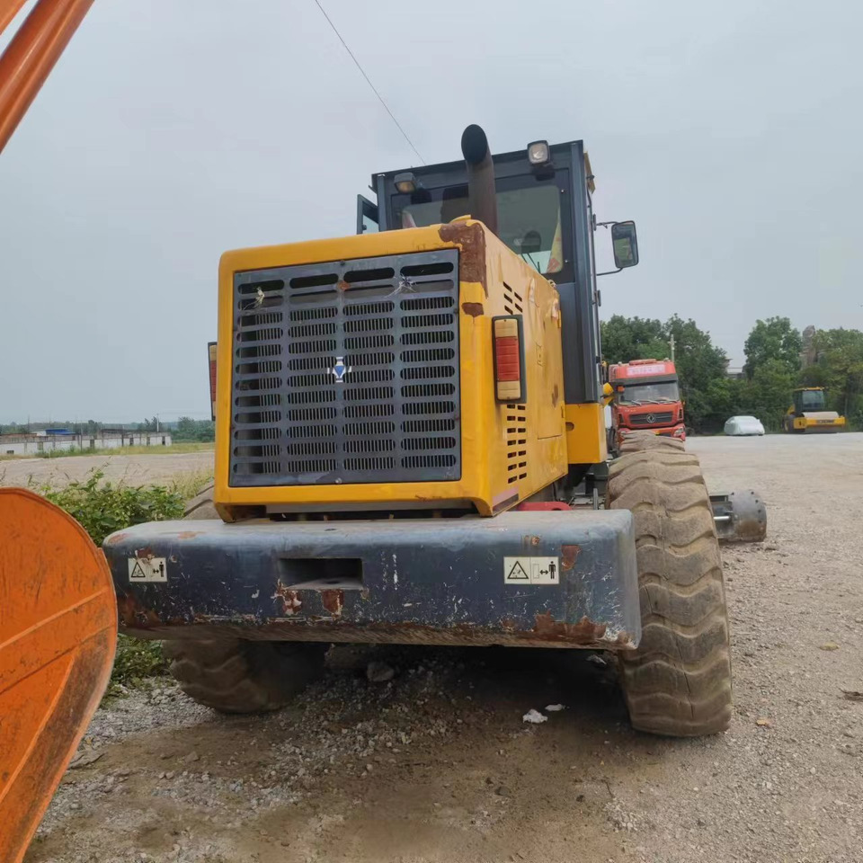 XCMG GR215 Grader CLick for Discount - Порамнувач: слика 3 XCMG GR215 Grader CLick for Discount - Порамнувач: слика 3