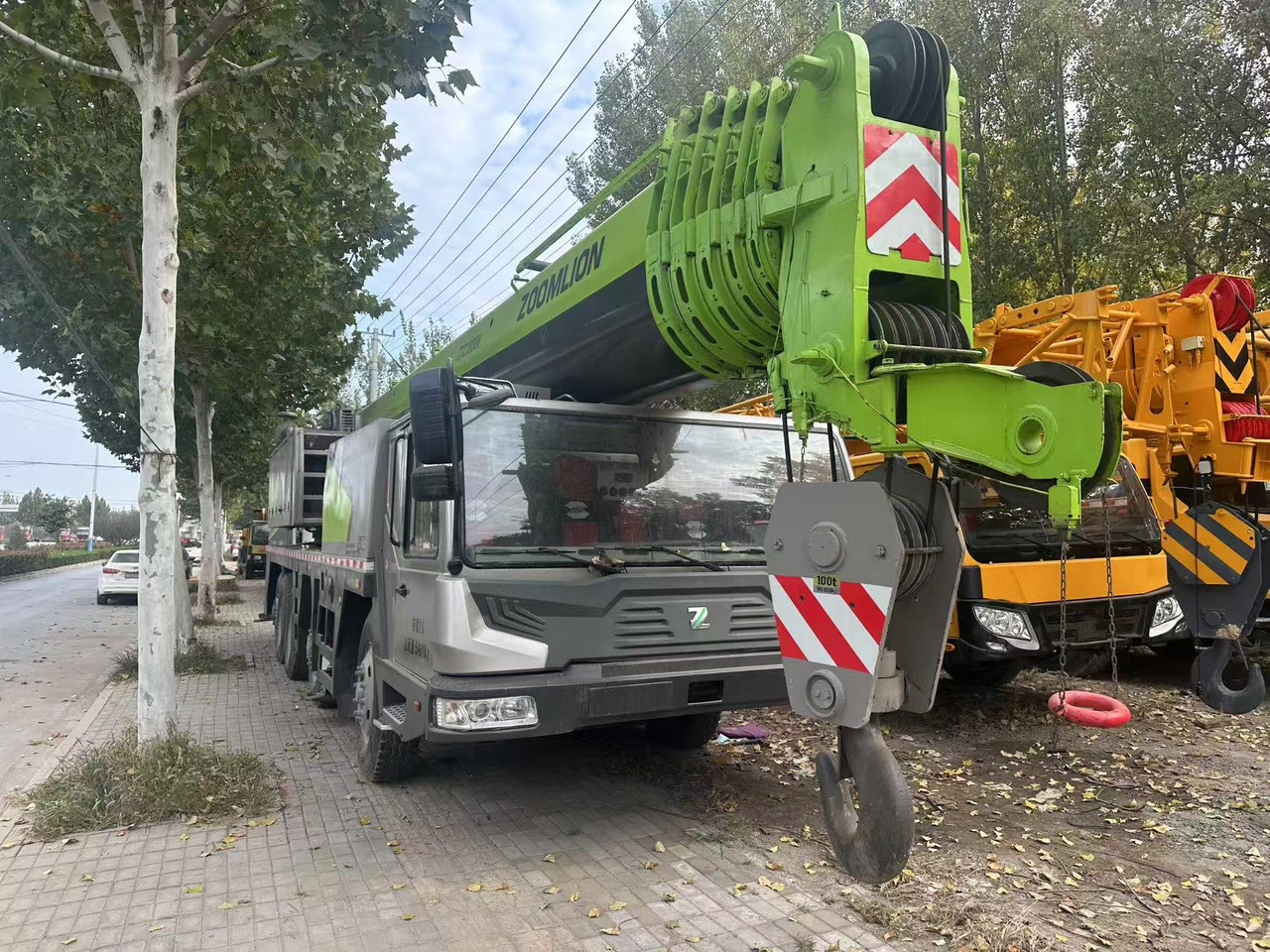 ZOOMLION Crane 100 Ton Click Here for Discount - Кран: слика 3 ZOOMLION Crane 100 Ton Click Here for Discount - Кран: слика 3