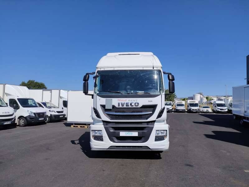 Tracteur 19 TONNES 360 CV 1 COUCHETTE - Камион влекач: слика 2 Tracteur 19 TONNES 360 CV 1 COUCHETTE - Камион влекач: слика 2