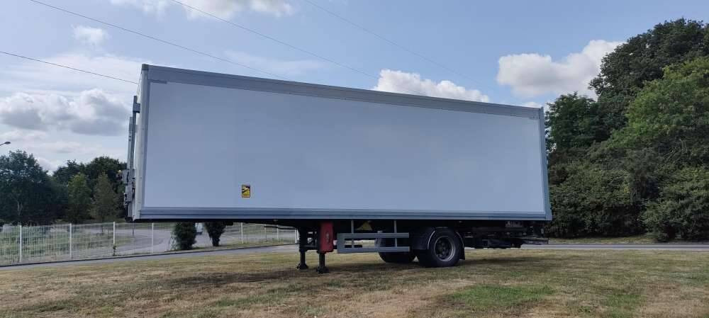 Semi-remorque 1 Essieu DISTRIBOX HAYON 24 PALETTES 2 PORTES AR 2M80 - Полуприколка сандучар: слика 2 Semi-remorque 1 Essieu DISTRIBOX HAYON 24 PALETTES 2 PORTES AR 2M80 - Полуприколка сандучар: слика 2