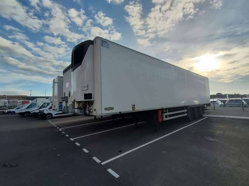 Semi-remorque 3 Essieux 38 TONNES HAYON CAISSE CHEREAU GROUPE CARRIER VECTOR HE 19 MT - Полуприколка ладилник: слика 1 Semi-remorque 3 Essieux 38 TONNES HAYON CAISSE CHEREAU GROUPE CARRIER VECTOR HE 19 MT - Полуприколка ладилник: слика 1