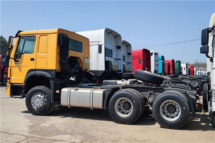 SINOTRUK CNHTC Howo Truck Tractor 400 HP 10 Wheeler for Sale In Malawi - Камион влекач: слика 2 SINOTRUK CNHTC Howo Truck Tractor 400 HP 10 Wheeler for Sale In Malawi - Камион влекач: слика 2