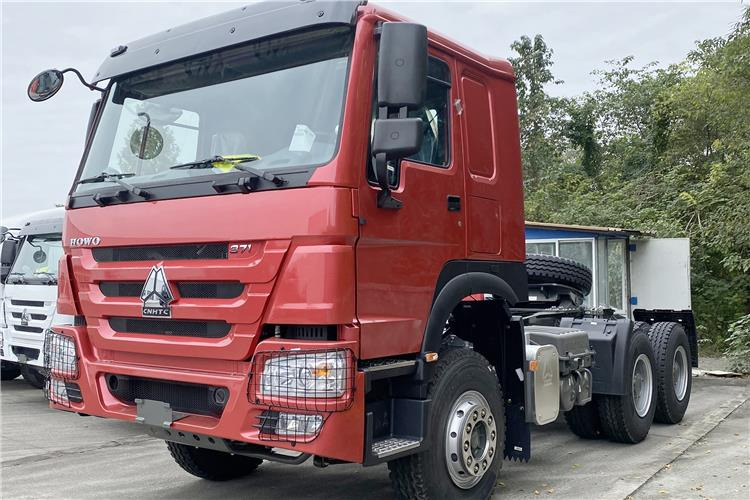 SINOTRUK Howo 371hp Truck Head for Sale In Tanzania - Камион влекач: слика 1 SINOTRUK Howo 371hp Truck Head for Sale In Tanzania - Камион влекач: слика 1