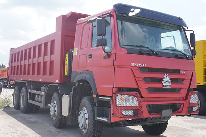 SINOTRUK Sinotruk Howo 8x4 Dump Truck for Sale in Cameroon - Кипер: слика 2 SINOTRUK Sinotruk Howo 8x4 Dump Truck for Sale in Cameroon - Кипер: слика 2